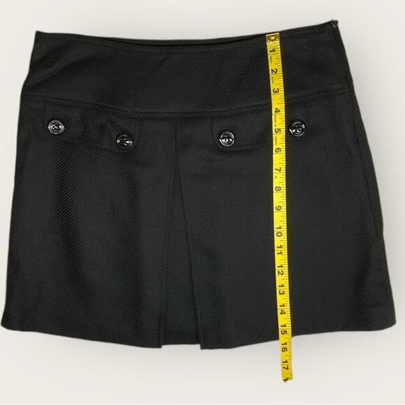 Burberry | Wool Mini Skirt | Black | Size 4 US - Picture 14 of 16